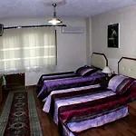 Amazon Antique Penzion 4*