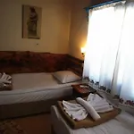 Penzion Amazon Antique 4*
